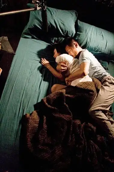 伊人怪谈-伊人影院